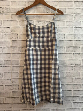 NWT! Women’s Promesa blue and white checked sleeveless dress size medium